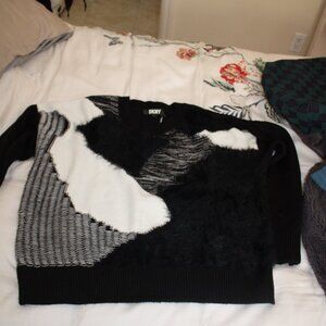 DKNY knitted sweater size L